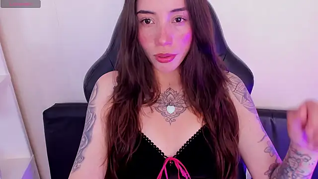 Cata Jonees online show from 20, 4, 2026