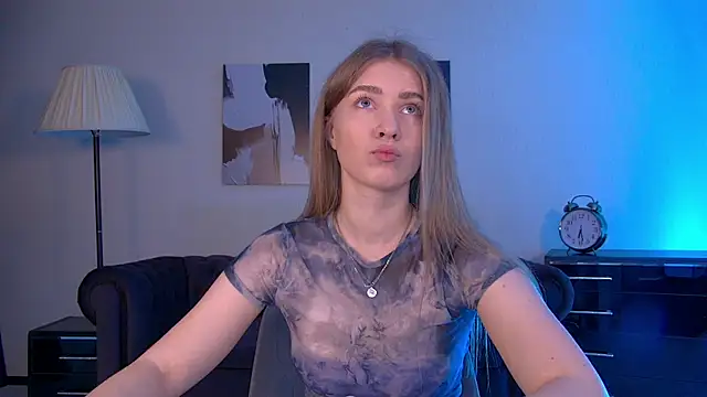 Snapshot of CasandraMarc chatting on 5, 6, 2026 CasandraMarc online show from 5, 6, 2026