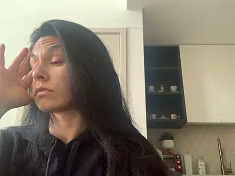 VixenBlade online show from 13, 5, 2026