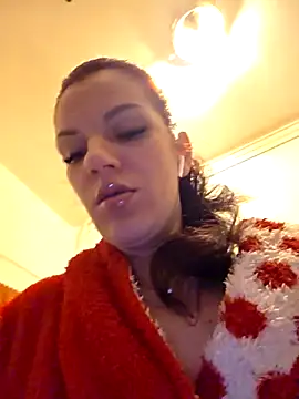 Snapshot of SweetMomy_ chatting on 15, 4, 2026 SweetMomy online show from 15, 4, 2026