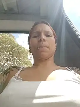 Mia 0-4 online show from 23, 4, 2026