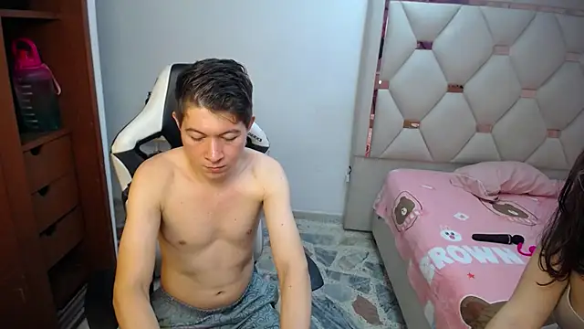 Zoe and jackk  online show from 14, 5, 2026