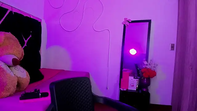 evelott allenx online show from 2, 7, 2026
