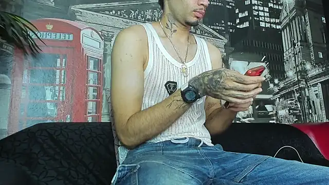 Snapshot of Daniel_huge22 chatting on 19, 6, 2026 Daniel huge22 online show from 19, 6, 2026