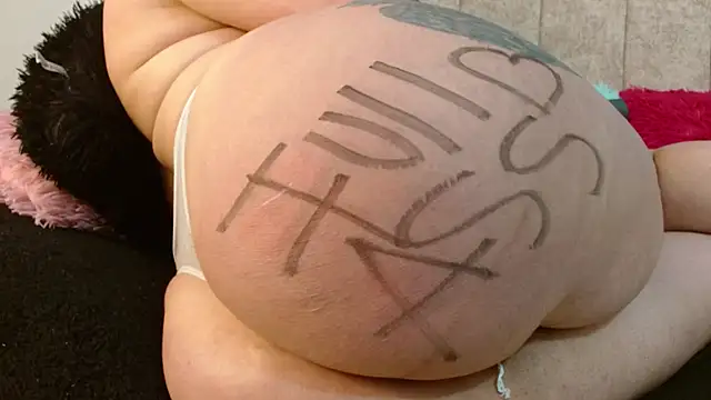 Melanie Slut nasty online show from 6, 5, 2026