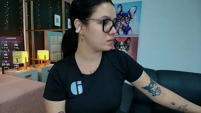 aria bloomer online show from 20, 5, 2026