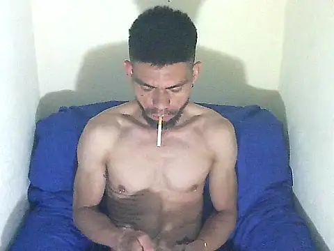 Snapshot of thomas2wood chatting on 15, 6, 2026 thomas2wood online show from 15, 6, 2026