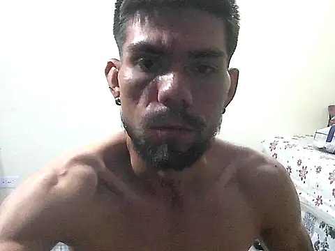 Snapshot of thomas2wood chatting on 13, 7, 2026 thomas2wood online show from 13, 7, 2026