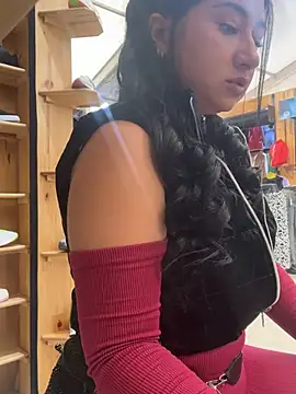 mariana-0306 online show from 9, 4, 2026