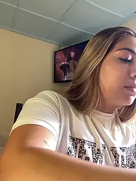 Snapshot of _BellaSmith_ chatting on 26, 6, 2026 BellaSmith online show from 26, 6, 2026
