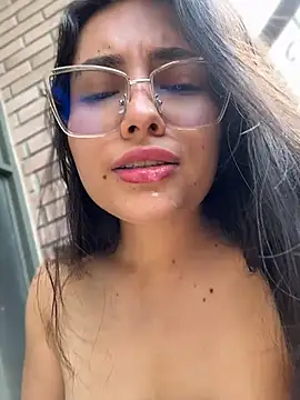 VioletRousee online show from 25, 6, 2026