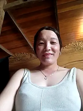 vanlucky2 online show from 10, 4, 2026