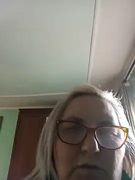 AureliaSky598 online show from 29, 4, 2026