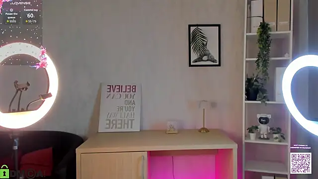 Snapshot of Lessi_Panic chatting on 5, 6, 2026 Lessi Panic online show from 5, 6, 2026
