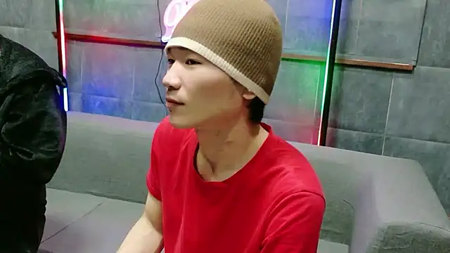 8585donguri5656 online show from 15, 4, 2026