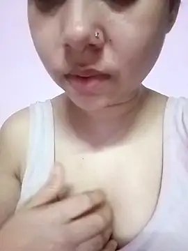 Hot Soniya 08 online show from 4, 5, 2026