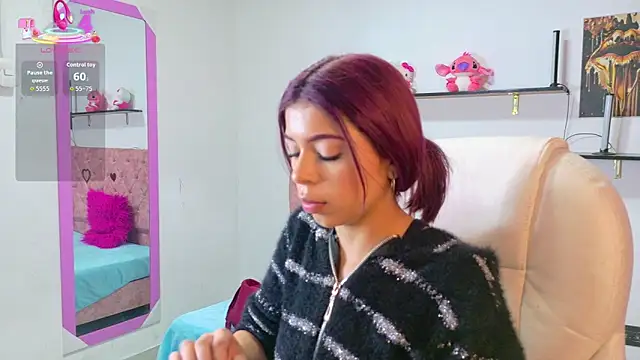 VelinaHoney online show from 10, 6, 2026
