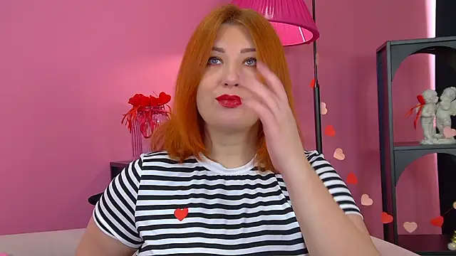 Snapshot of MargaritaMoone chatting on 10, 4, 2026 MargaritaMoone online show from 10, 4, 2026