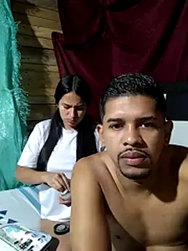 Lunasophia noham online show from 9, 4, 2026