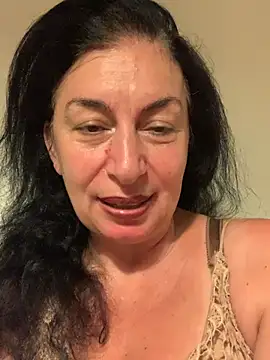 Lizzaa80 online show from 2, 7, 2026