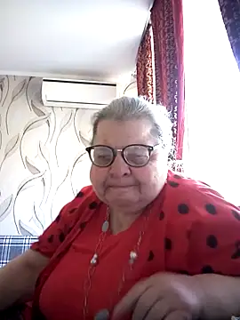 Snapshot of MartaMia68 chatting on 5, 5, 2026 MartaMia68 online show from 5, 5, 2026