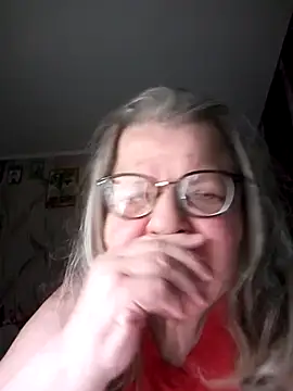 Snapshot of MartaMia68 chatting on 5, 5, 2026 MartaMia68 online show from 5, 5, 2026