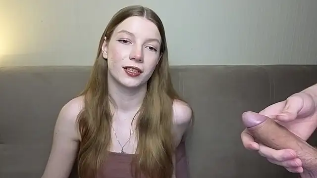 Snapshot of -Kamiko_ chatting on 13, 4, 2026 -Kamiko online show from 13, 4, 2026