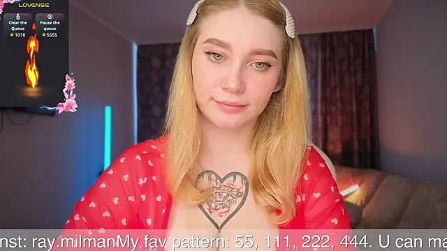 Snapshot of AliceMilr chatting on 25, 6, 2026 AliceMilr online show from 25, 6, 2026
