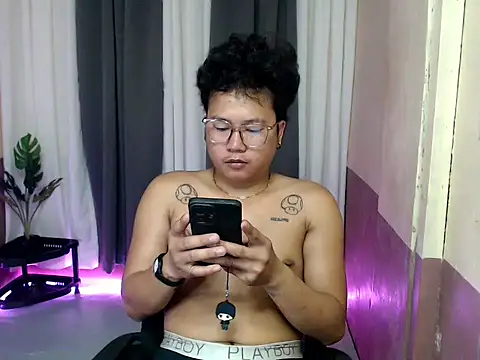 Soctober online show from 15, 4, 2026