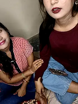 Hot night online show from 13, 4, 2026