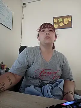 AliceScoot  online show from 12, 5, 2026
