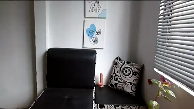 alisonnturbay online show from 14, 5, 2026
