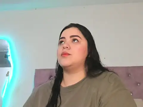 laurenlaine online show from 14, 4, 2026