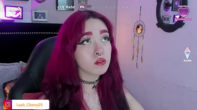 Snapshot of Leah_cherry chatting on 25, 6, 2026 Leah cherry online show from 25, 6, 2026