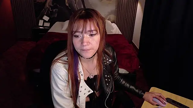 Snapshot of Emily_Cherry_ chatting on 15, 5, 2026 Emily Cherry online show from 15, 5, 2026
