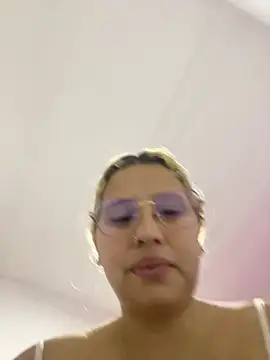 Aliss Taylor1 online show from 8, 5, 2026