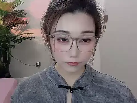 Snapshot of Yunxi- chatting on 14, 4, 2026 Yunxi- online show from 14, 4, 2026