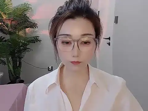 Yunxi- online show from 21, 4, 2026