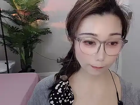 Yunxi- online show from 27, 4, 2026