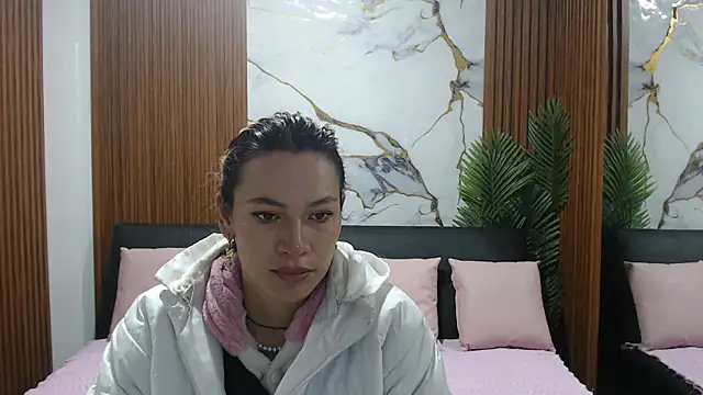 alonddra tay online show from 22, 4, 2026