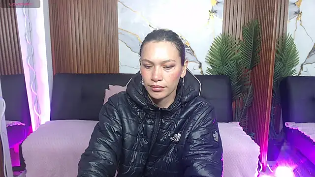 alonddra tay online show from 1, 5, 2026