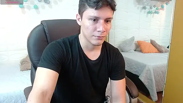 Zayn clausen online show from 18, 4, 2026