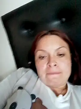 Lina19 93 online show from 12, 4, 2026