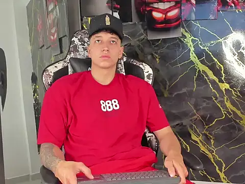 eithan boy  online show from 18, 4, 2026