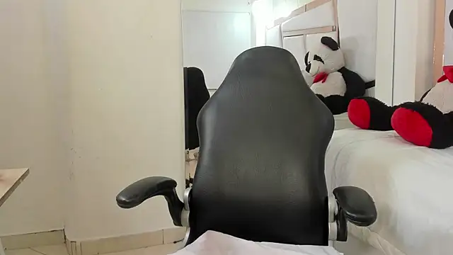 Snapshot of vanel_lope chatting on 16, 5, 2026 vanel lope online show from 16, 5, 2026
