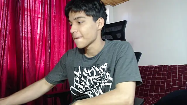 Snapshot of Marck-Pro chatting on 6, 7, 2026 Marck-Pro online show from 6, 7, 2026