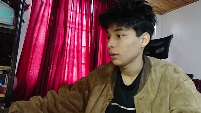 Snapshot of Marck-Pro chatting on 11, 7, 2026 Marck-Pro online show from 11, 7, 2026