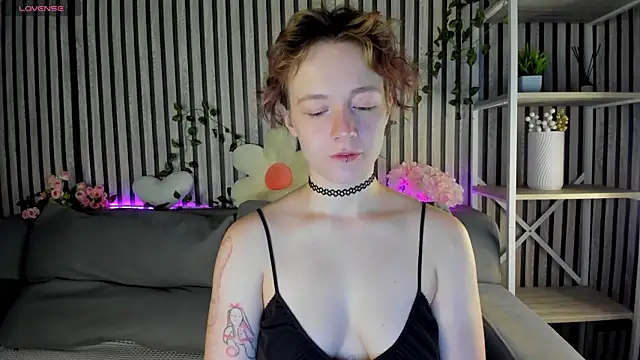 Ricki Bloom online show from 16, 7, 2026