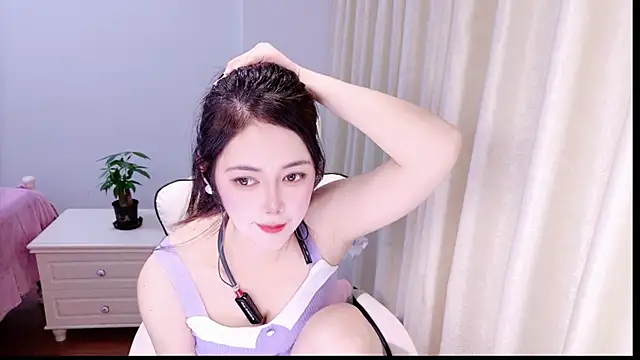 Snapshot of Sunny-cc chatting on 23, 4, 2026 Sunny-cc online show from 23, 4, 2026