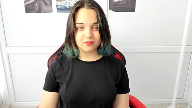 Caroline cutte online show from 9, 5, 2026